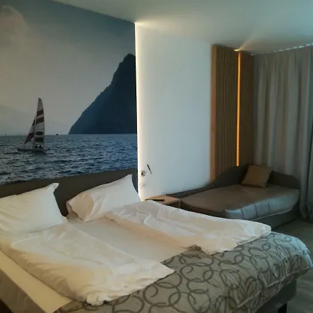 Locanda San Marco Bed and Breakfast Torri Del Benaco